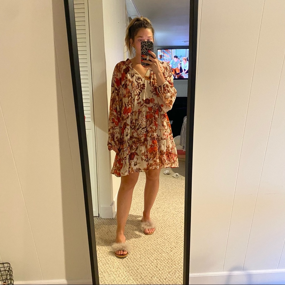 H&M size 10 floral mini dress with sleeves